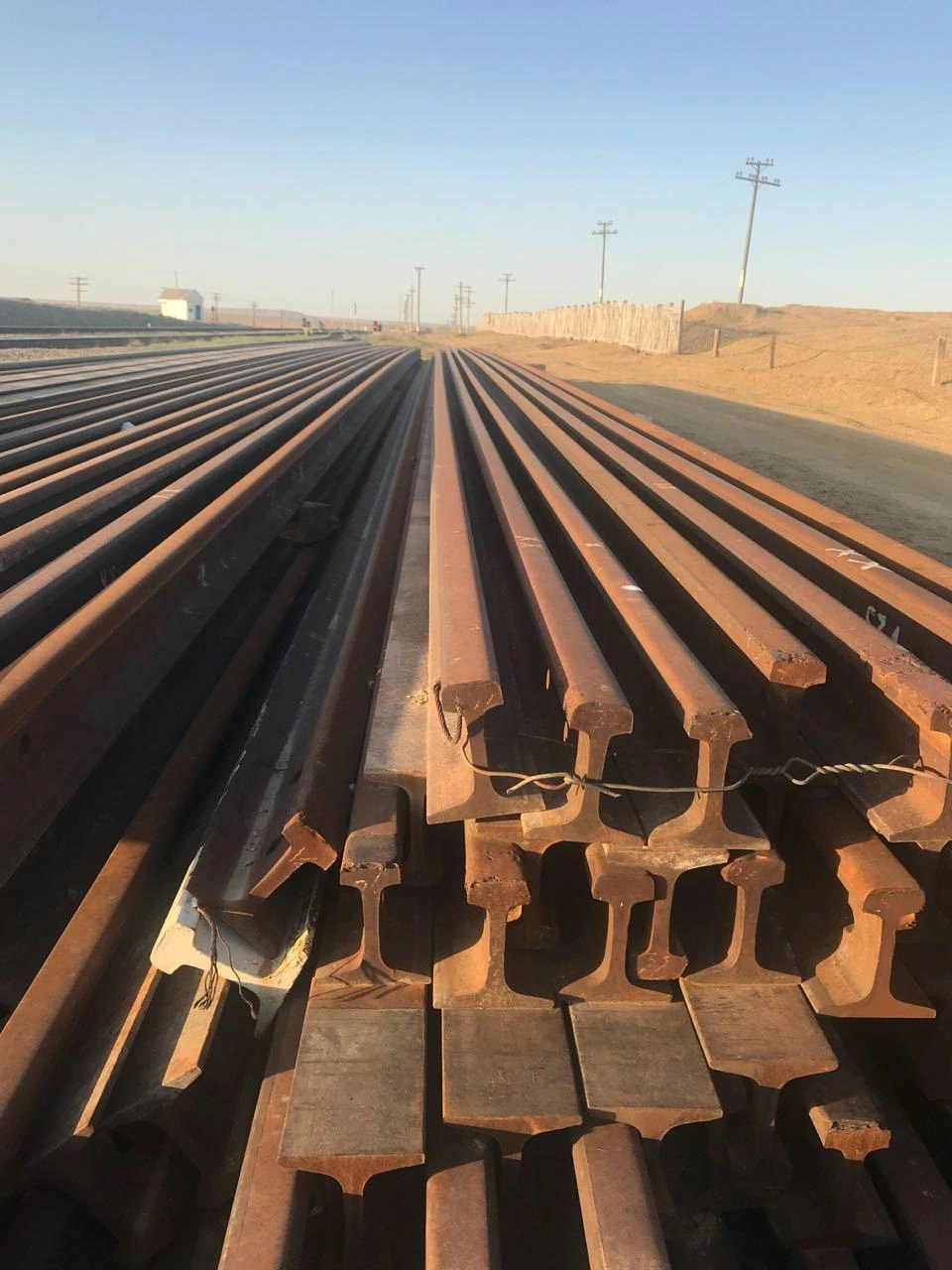 Used Rails R50-R65-12592976