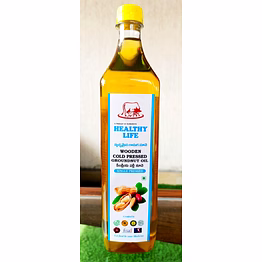 wooden cold pressed groundnut (peanut) oil