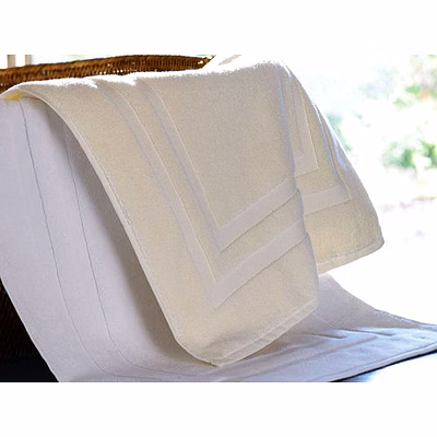 100% cotton bath mat