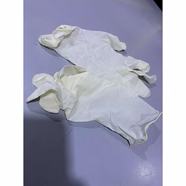 latex surgical gloves