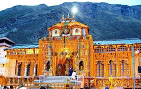 Badrinath Yatra by Helicopter-992521-2c4fd5ea