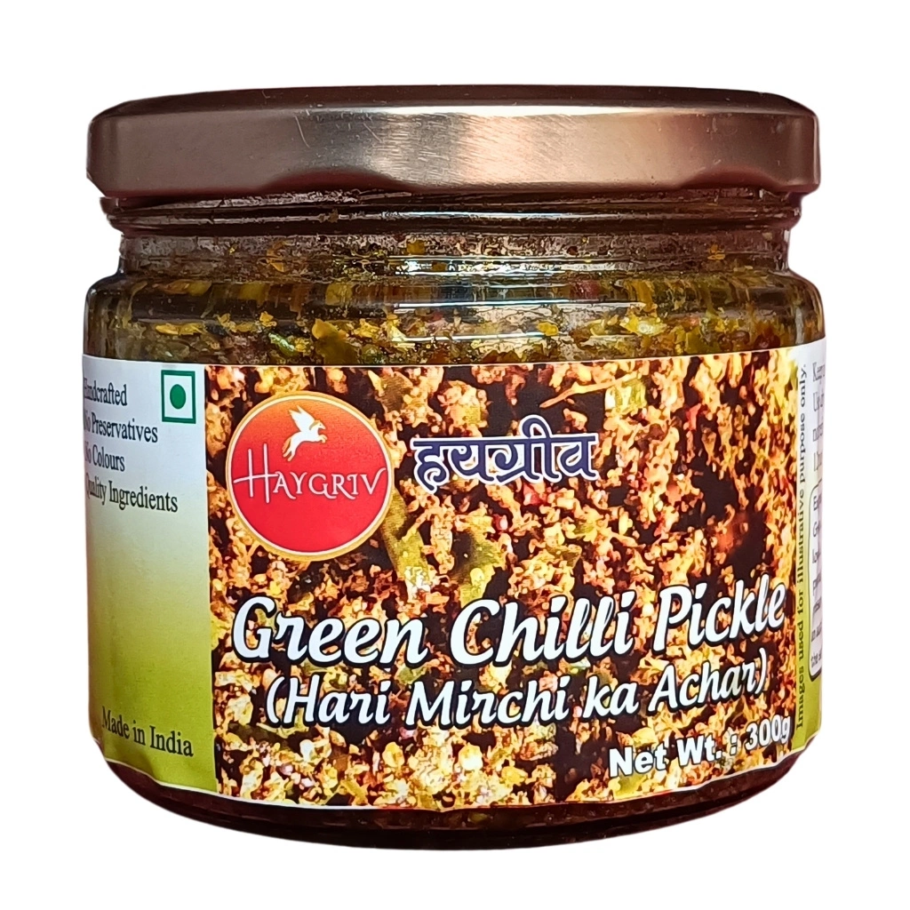 green chilli pickle in spices