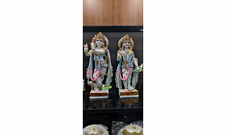 Radha Krishna stetue