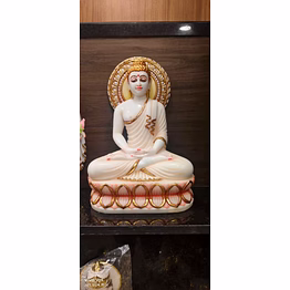 goutam bhudha statue