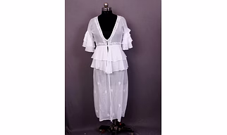 Women Cotton Shrug With Chikankari Hand Embroidery