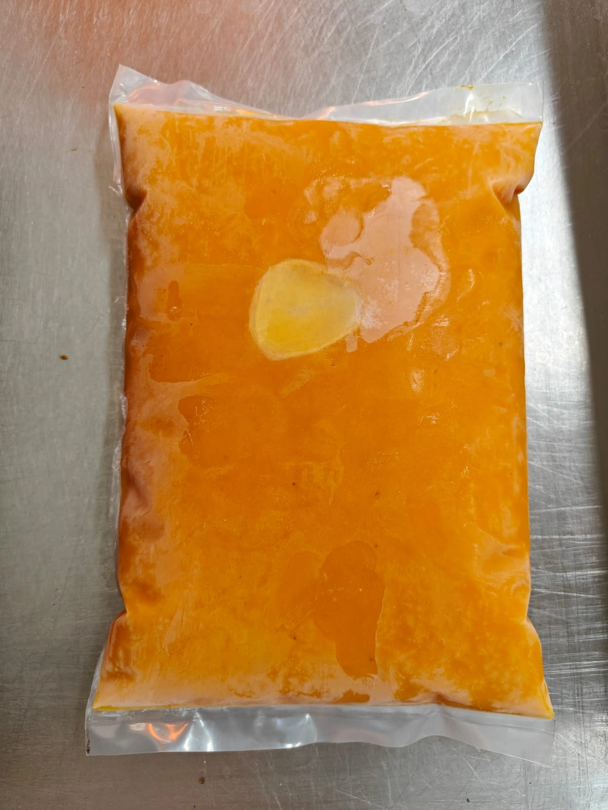 FROZEN TOTAPURI MANGO PULP-4