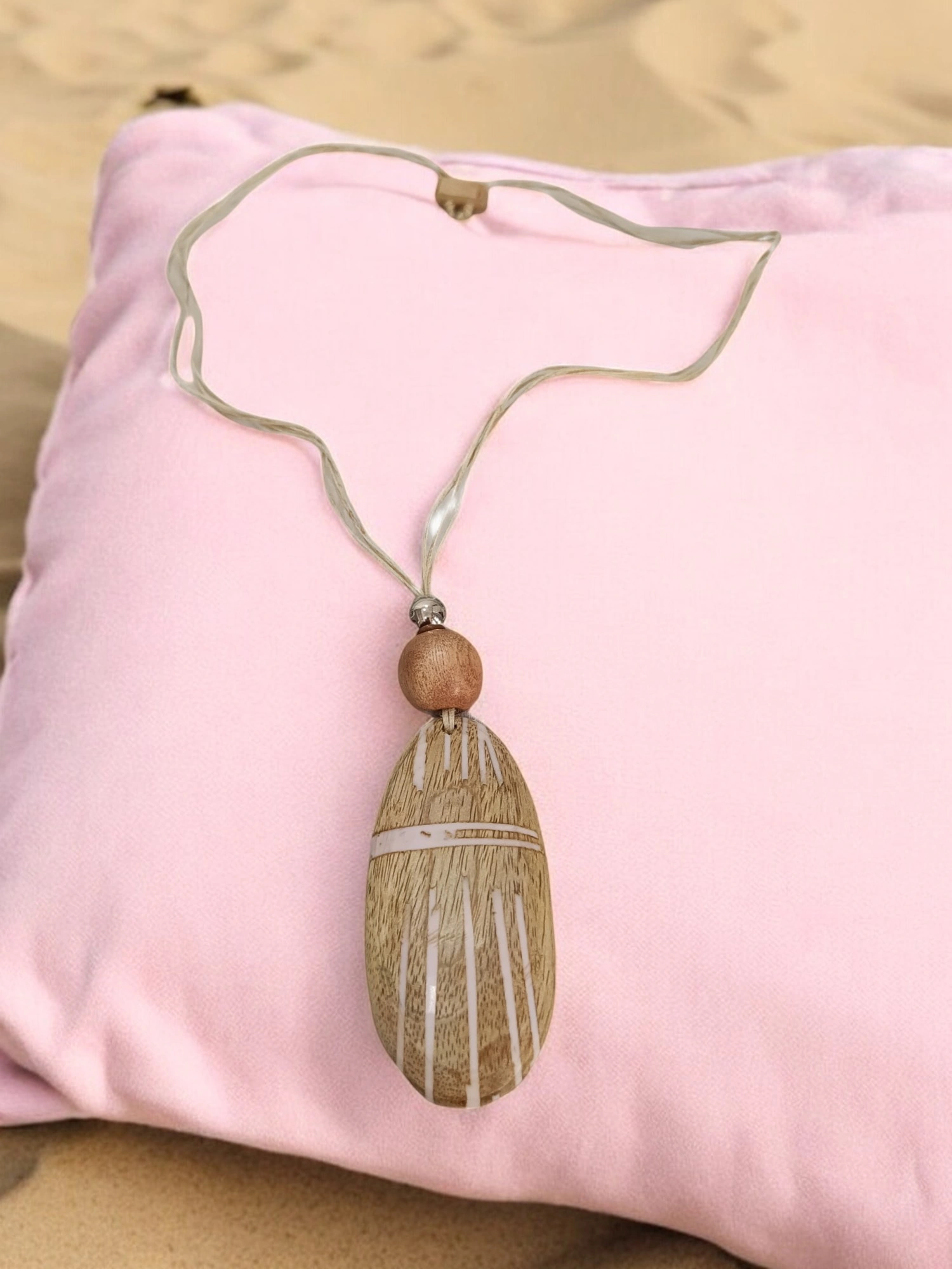 LONG WOODEN NECKLACES-1