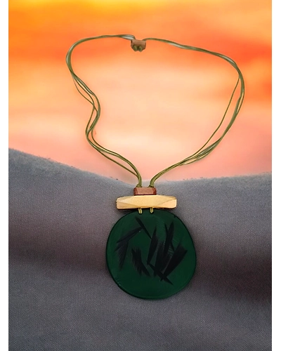 LONG RESIN WOODEN NECKLACES-2