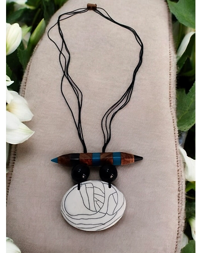 LONG RESIN NECKLACES-2