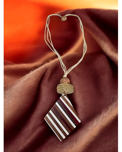 LONG RESIN NECKLACES-1