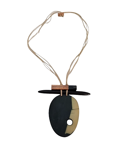 LONG RESIN NECKLACES-12634314