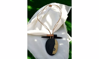LONG RESIN NECKLACES 12634314